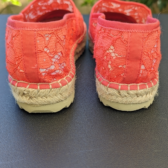 NWOT 7.5M Karl Lagerfeld Alexa Coral Lace  Espadrilles - Picture 6 of 8